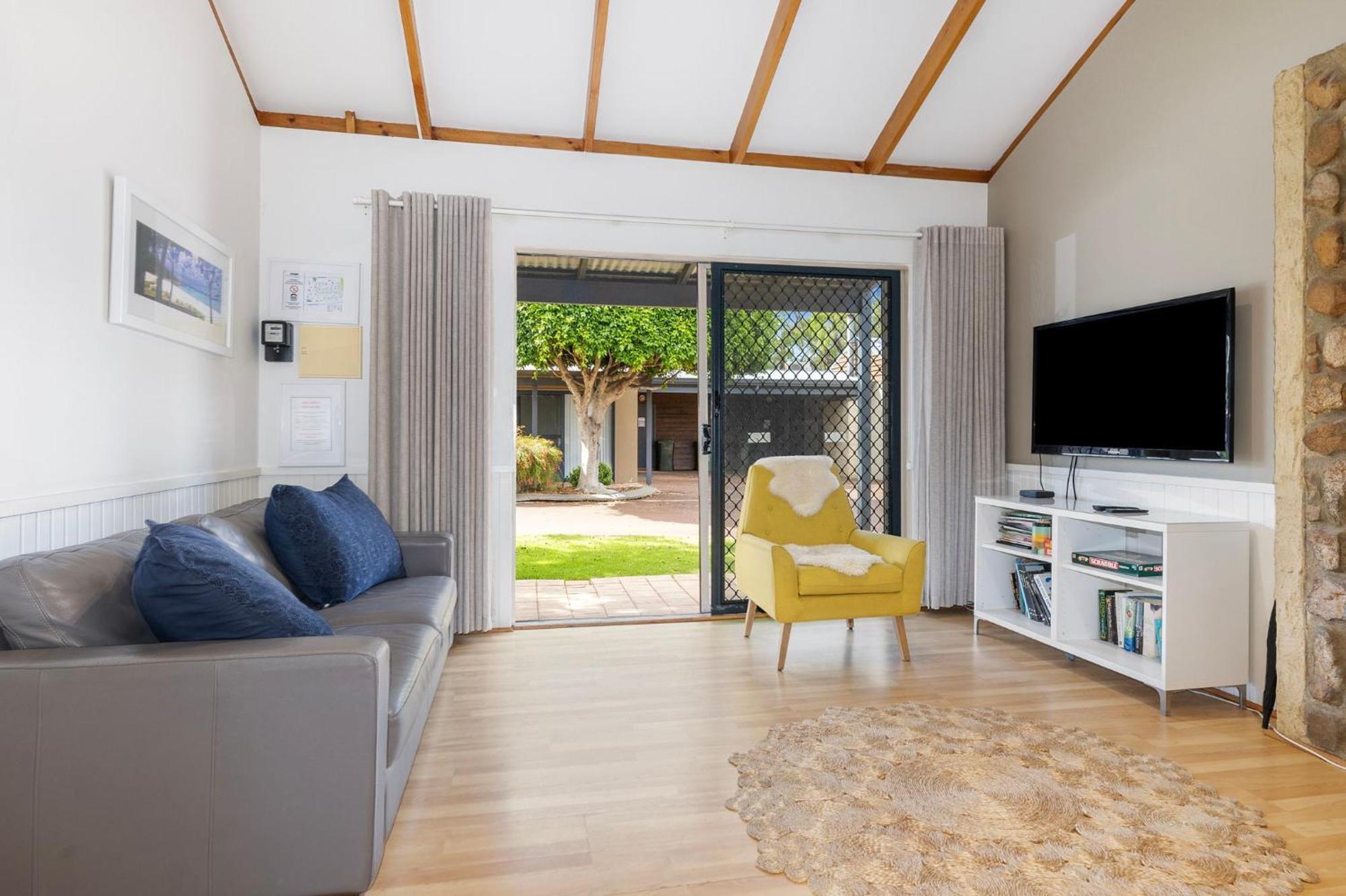 Bay Village Dunsborough Дансборо Экстерьер фото